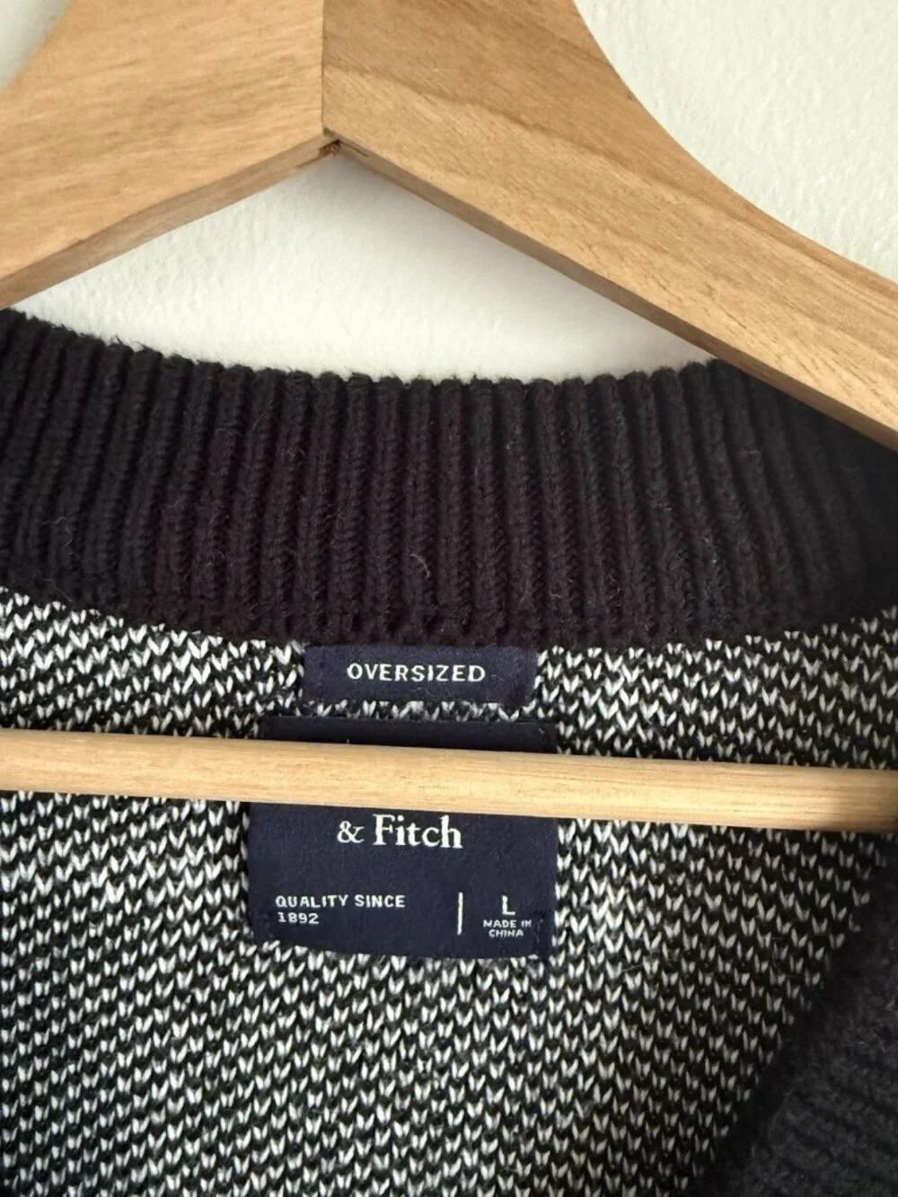 Abercrombie & Fitch Oversized Plaid Vneck Sweater Vest Preppy Layering Men’s L